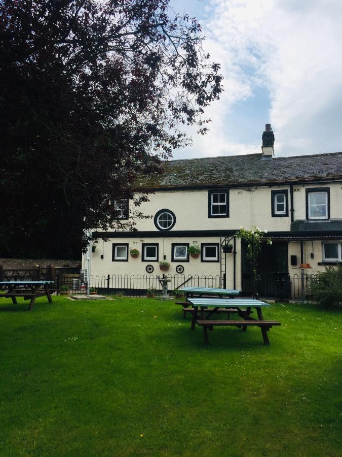 The Globe Inn Penrith Exterior foto